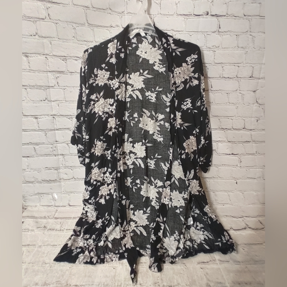 Spiritual Gangster Kimono Floral Black Beige Tie Up Cover Up One Size